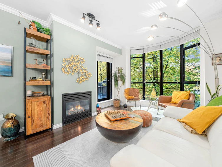 314-170 W 1st Street, North Vancouver, BC, V7M 3P2 - 2