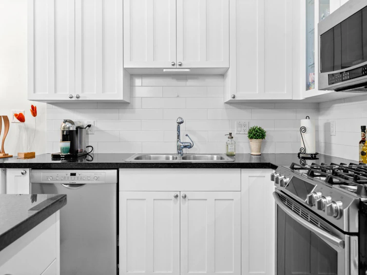 314-170 W 1st Street, North Vancouver, BC, V7M 3P2 - 9
