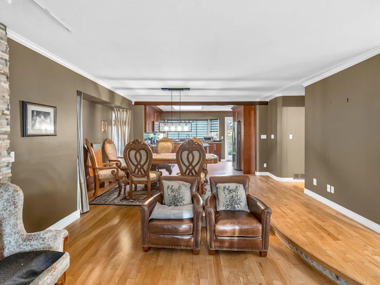3826 Old Clayburn Road, Abbotsford, BC, V3G 1H8 - 5