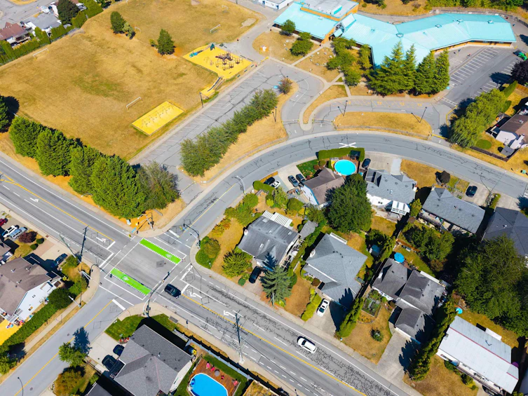 3826 Old Clayburn Road, Abbotsford, BC, V3G 1H8 - 25