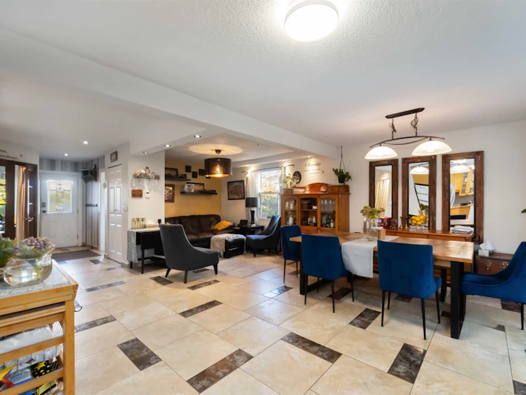 19831 53a Avenue, Langley, BC, V3A 7B4 - 4