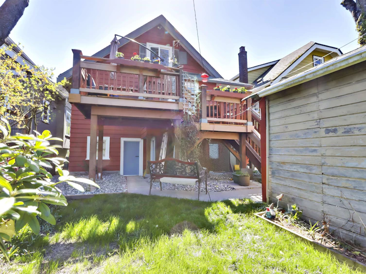 4529 W 8th Avenue, Vancouver, BC, V6R 2A4 - 26