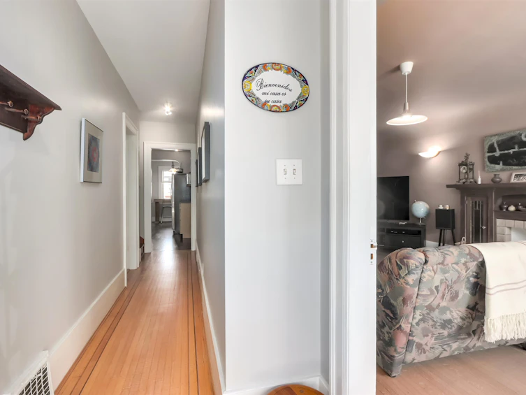 4529 W 8th Avenue, Vancouver, BC, V6R 2A4 - 6
