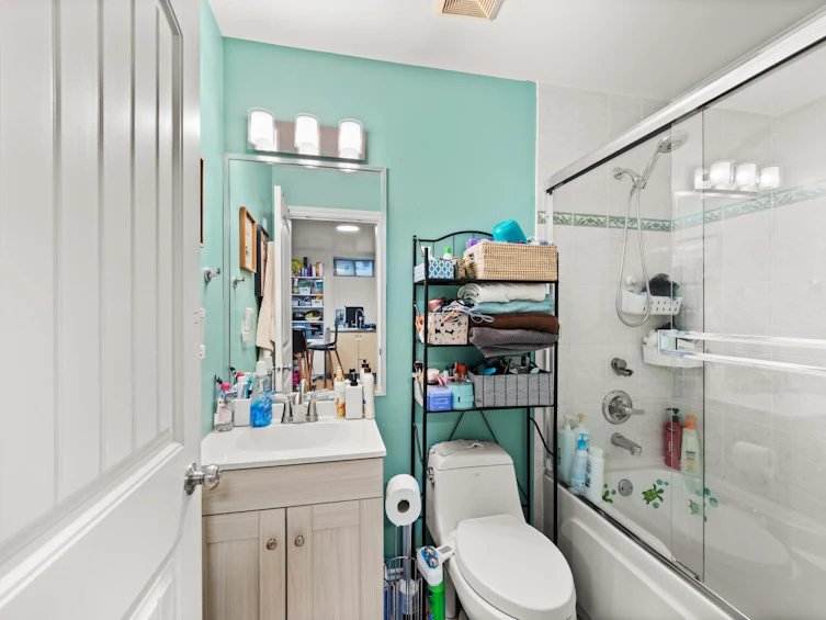 7058 Patterson Avenue, Burnaby, BC, V5J 3N7 - 30