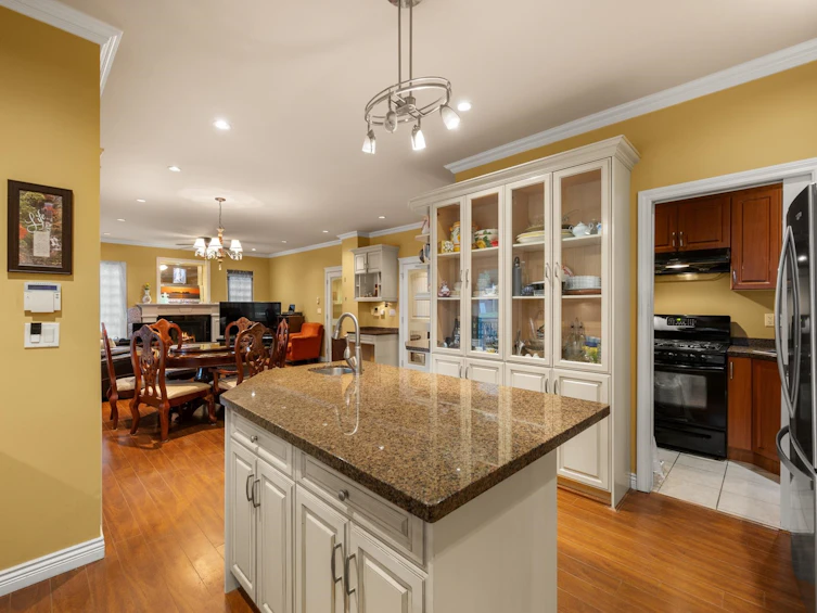 7058 Patterson Avenue, Burnaby, BC, V5J 3N7 - 17