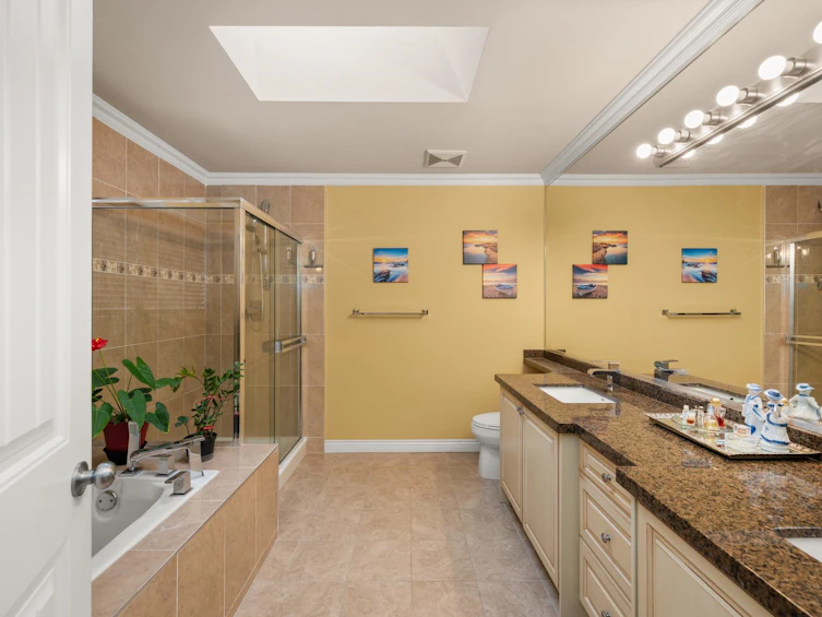 7058 Patterson Avenue, Burnaby, BC, V5J 3N7 - 26