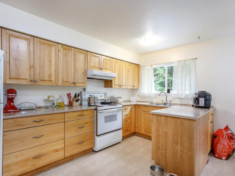 815 Seymour Drive, Coquitlam, BC, V3J 6V8 - 9
