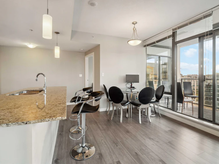 1701-6888 Alderbridge Way, Richmond, BC, V6X 0A7 - 5