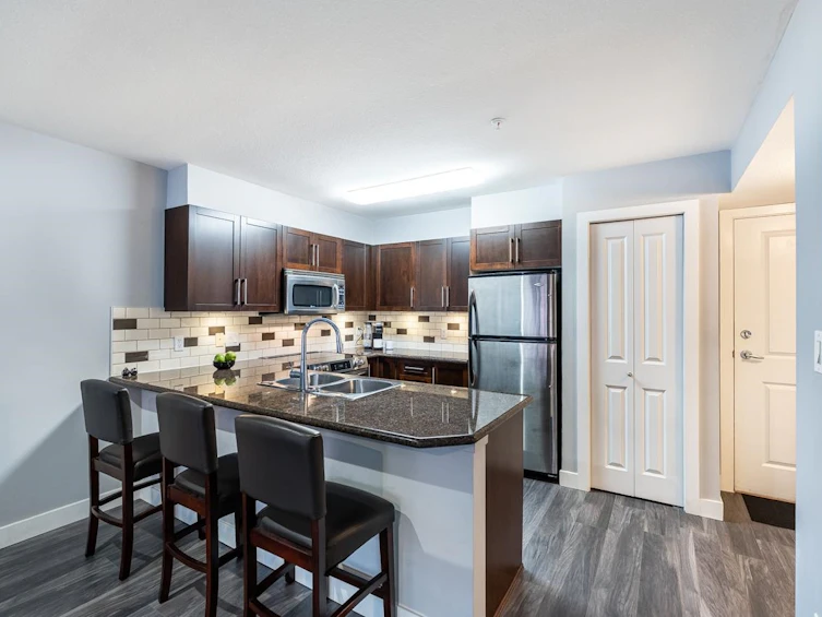 203-2468 Atkins Avenue, Port Coquitlam, BC, V3C 1Y9 - 8