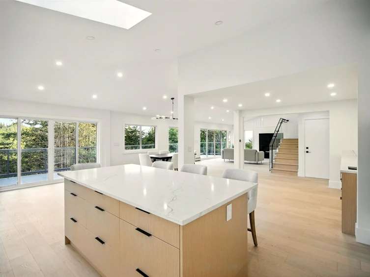 6230 Summit Avenue, West Vancouver, BC, V7W 1Y2 - 13