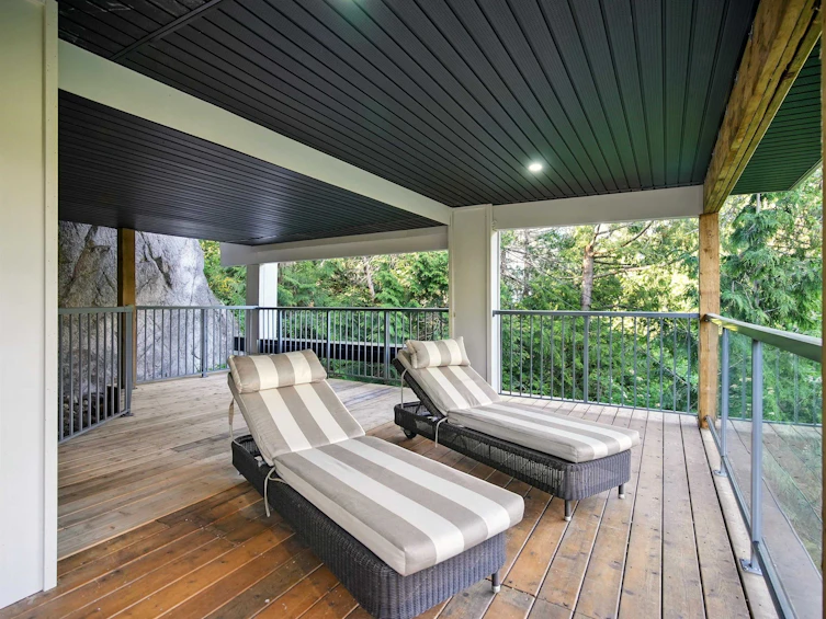 6230 Summit Avenue, West Vancouver, BC, V7W 1Y2 - 37