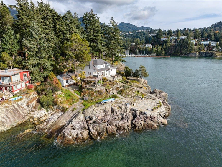 5826 Eagle Island, West Vancouver, BC, V7W 1V5 - 8