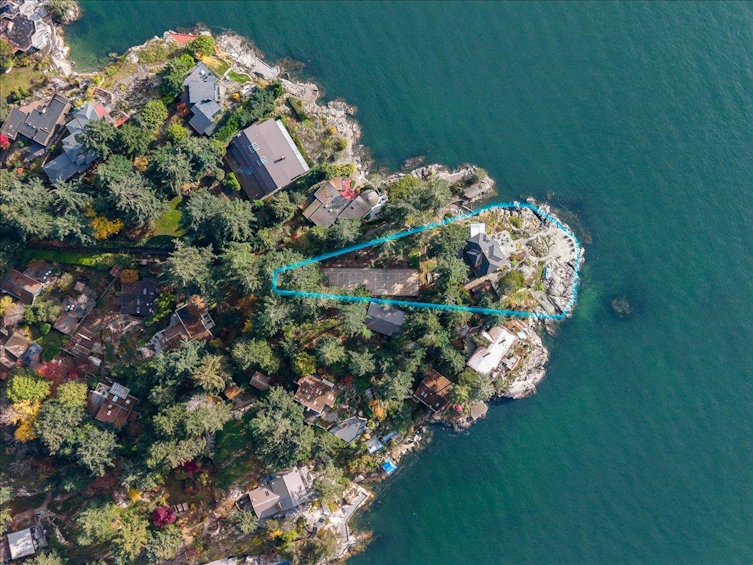 5826 Eagle Island, West Vancouver, BC, V7W 1V5 - 5