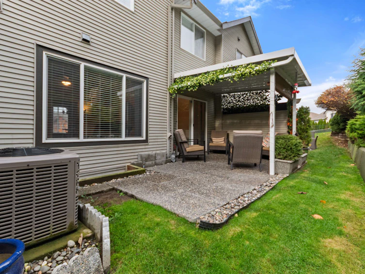10-46360 Valleyview Road, Chilliwack, BC, V2R 5L7 - 5