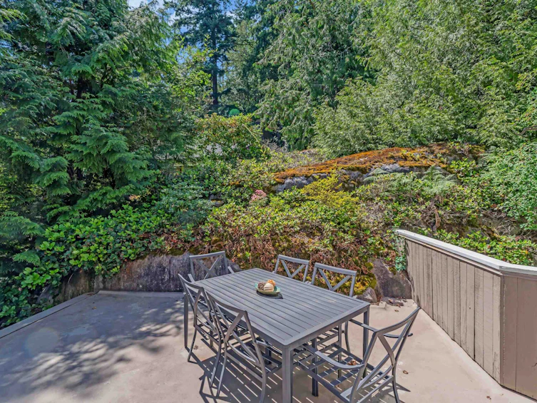 4623 Caulfeild Drive, West Vancouver, BC, V7W 1E9 - 21