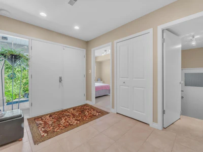 4623 Caulfeild Drive - 3