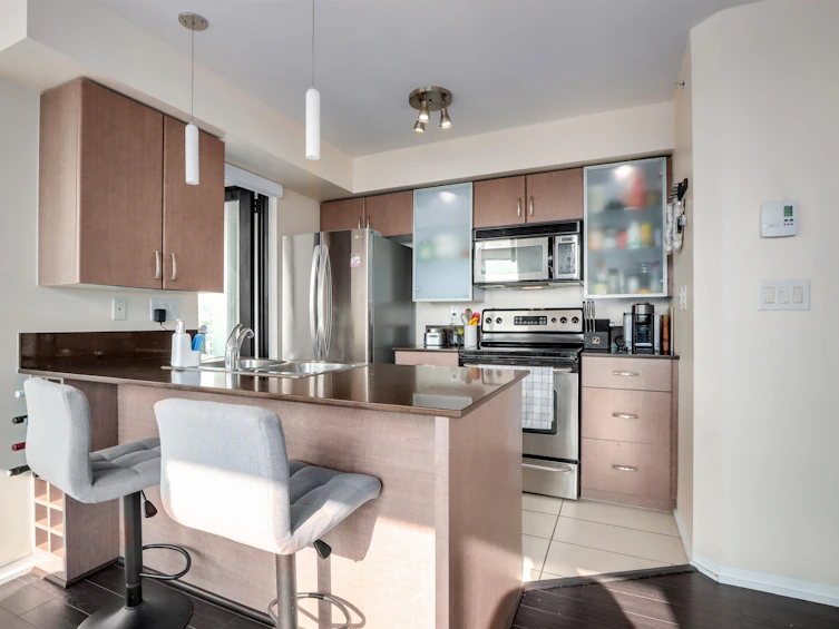 2704-909 Mainland Street, Vancouver, BC, V6B 1S3 - 6