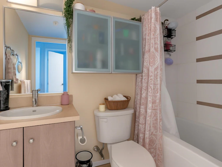 2704-909 Mainland Street, Vancouver, BC, V6B 1S3 - 10