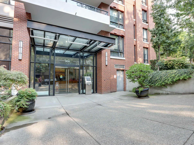 2704-909 Mainland Street, Vancouver, BC, V6B 1S3 - 12