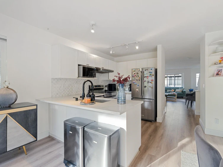 52-12110 75a Avenue, Surrey, BC, V3W 1M1 - 9