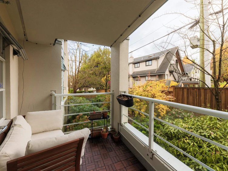 204-2575 W 4th Avenue, Vancouver, BC, V6K 1P5 - 4