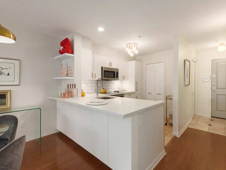 204-2575 W 4th Avenue, Vancouver, BC, V6K 1P5 - 9
