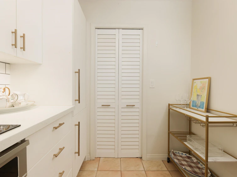 204-2575 W 4th Avenue, Vancouver, BC, V6K 1P5 - 13