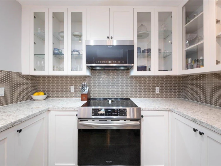 1846 W 1st Avenue, Vancouver, BC, V6J 1G5 - 11