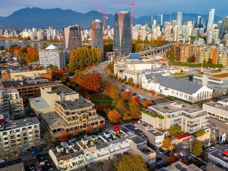1846 W 1st Avenue, Vancouver, BC, V6J 1G5 - 30