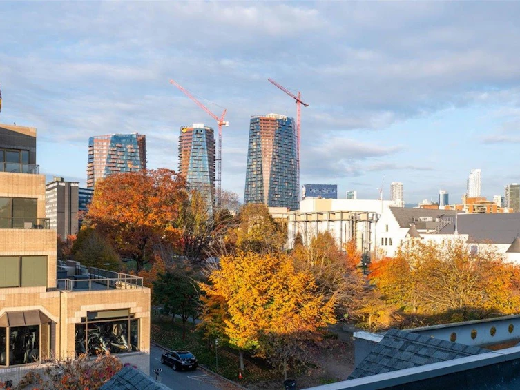 1846 W 1st Avenue, Vancouver, BC, V6J 1G5 - 25