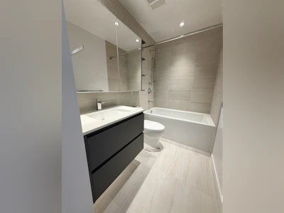861-6600 Minoru Boulevard - 3