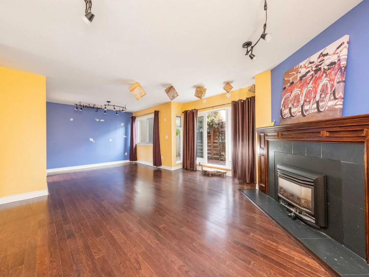 3-237 W 16th Street, North Vancouver, BC, V7M 1T7 - 17