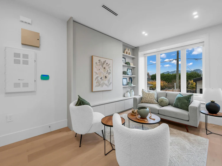 2917 Charles Street, Vancouver, BC, V5K 3B1 - 12