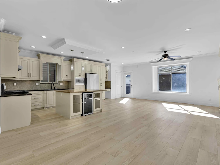 14636 36a Avenue, Surrey, BC, V4P 0E3 - 2