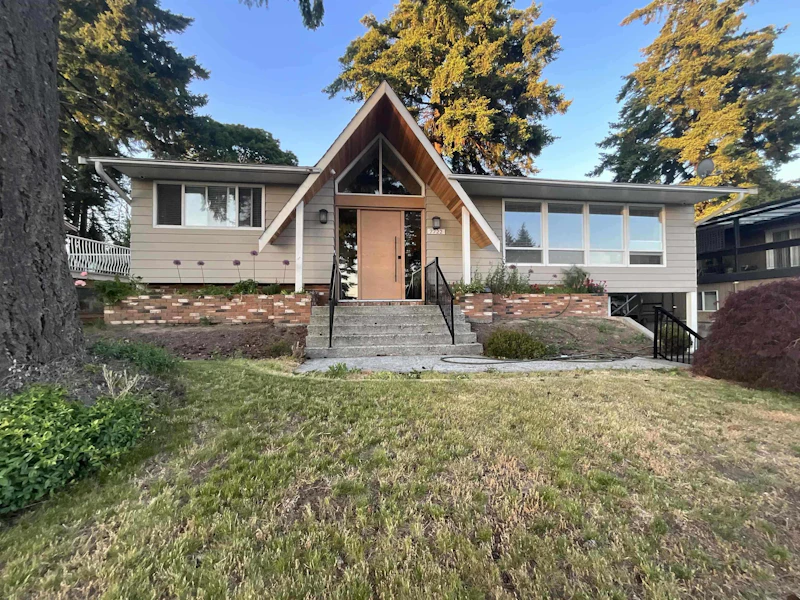 7722 Garfield Drive, Delta BC V4C 4E5