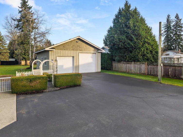 5862 248 Street, Langley, BC, V4W 1B9 - 4