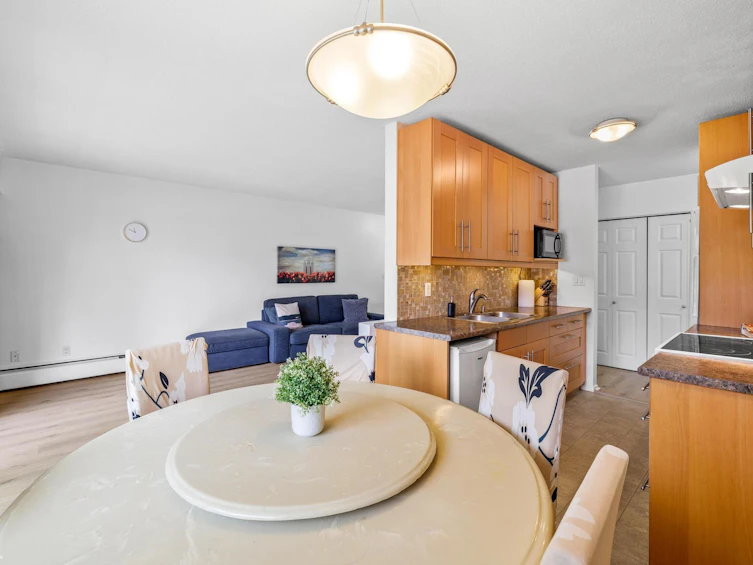 308-8040 Ryan Road, Richmond, BC, V7A 2E5 - 13