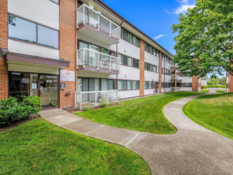 308-8040 Ryan Road, Richmond, BC, V7A 2E5 - 3