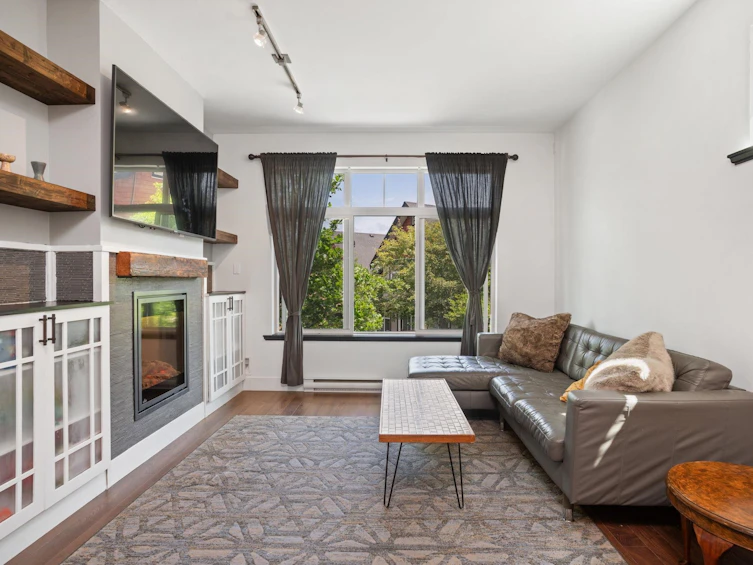 32-6299 144 Street, Surrey, BC, V3X 1A2 - 2