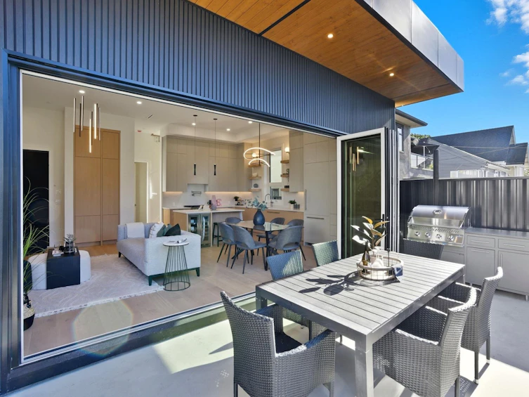 2-6141 Yew Street, Vancouver, BC, V6M 3Z1 - 10