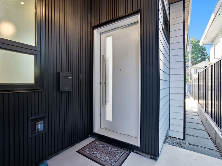2-6141 Yew Street, Vancouver, BC, V6M 3Z1 - 2