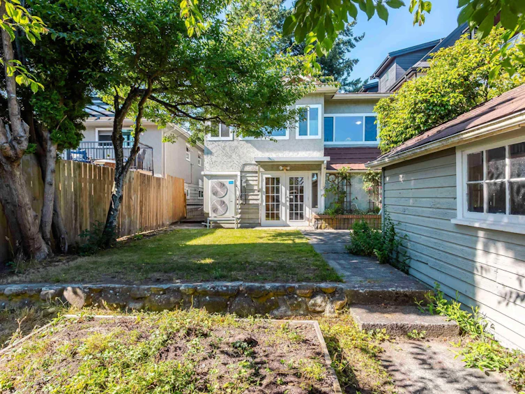 866 W 59th Avenue, Vancouver, BC, V6P 1X7 - 25