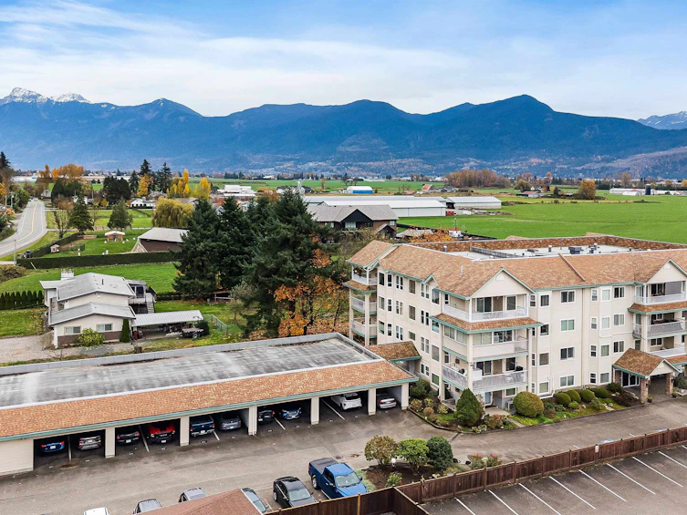 201-46966 Yale Road, Chilliwack, BC, V2P 2S7