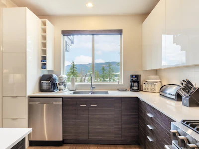 101-5782 Marine Way - 2