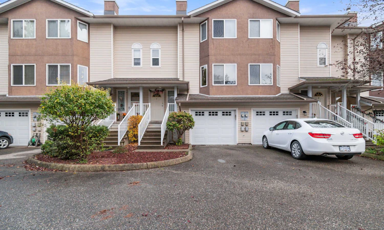 4-46375 Cessna Drive