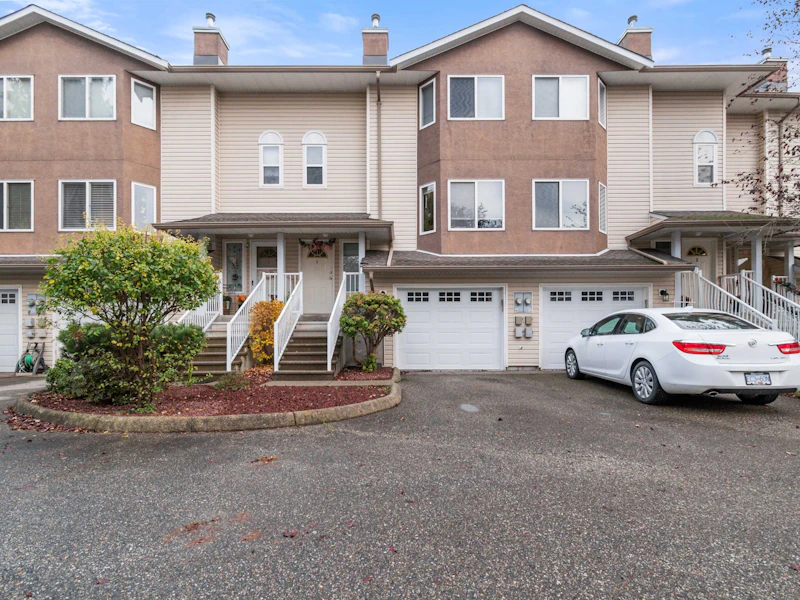 4 - 46375 Cessna Drive, Chilliwack BC V2P 1A7