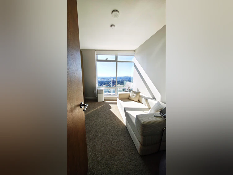 4908-13495 Central Avenue, Surrey, BC, V3T 0K2 - 7