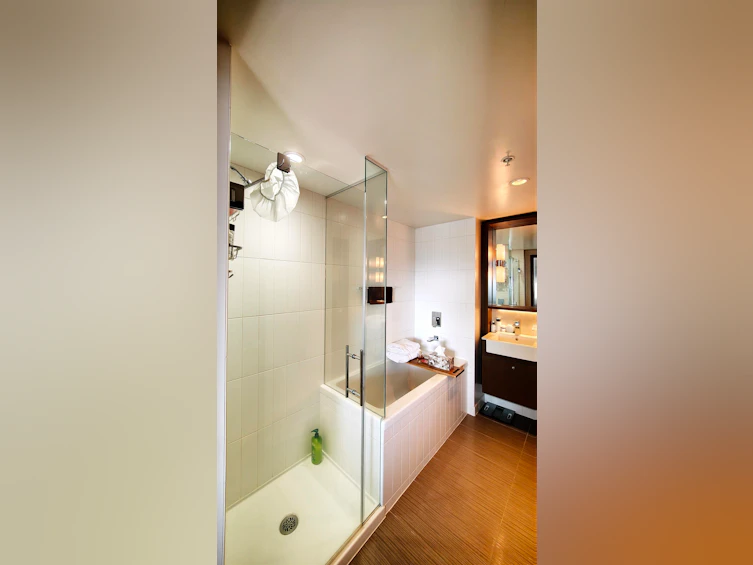 4908-13495 Central Avenue, Surrey, BC, V3T 0K2 - 18