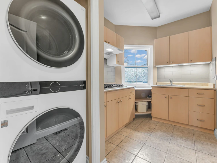 13681 21 Avenue, Surrey, BC, V4A 9V6 - 23