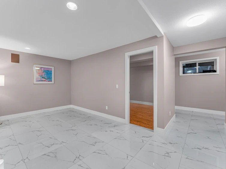 13681 21 Avenue, Surrey, BC, V4A 9V6 - 26